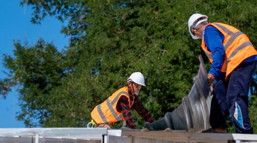 Professional new roof installation services in Port Saint Lucie, FL